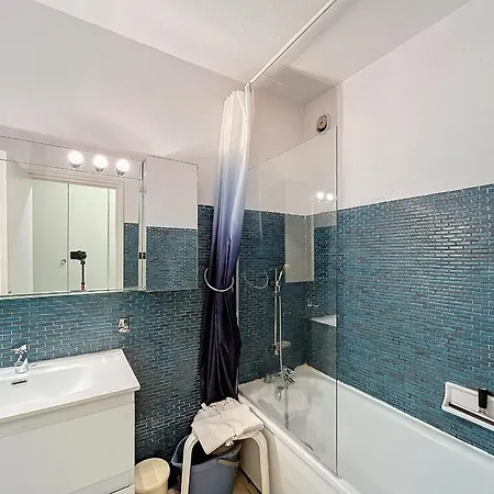Carnon F2 En Front De Avec Garage Privatif - Fr-1-715-95 Apartment